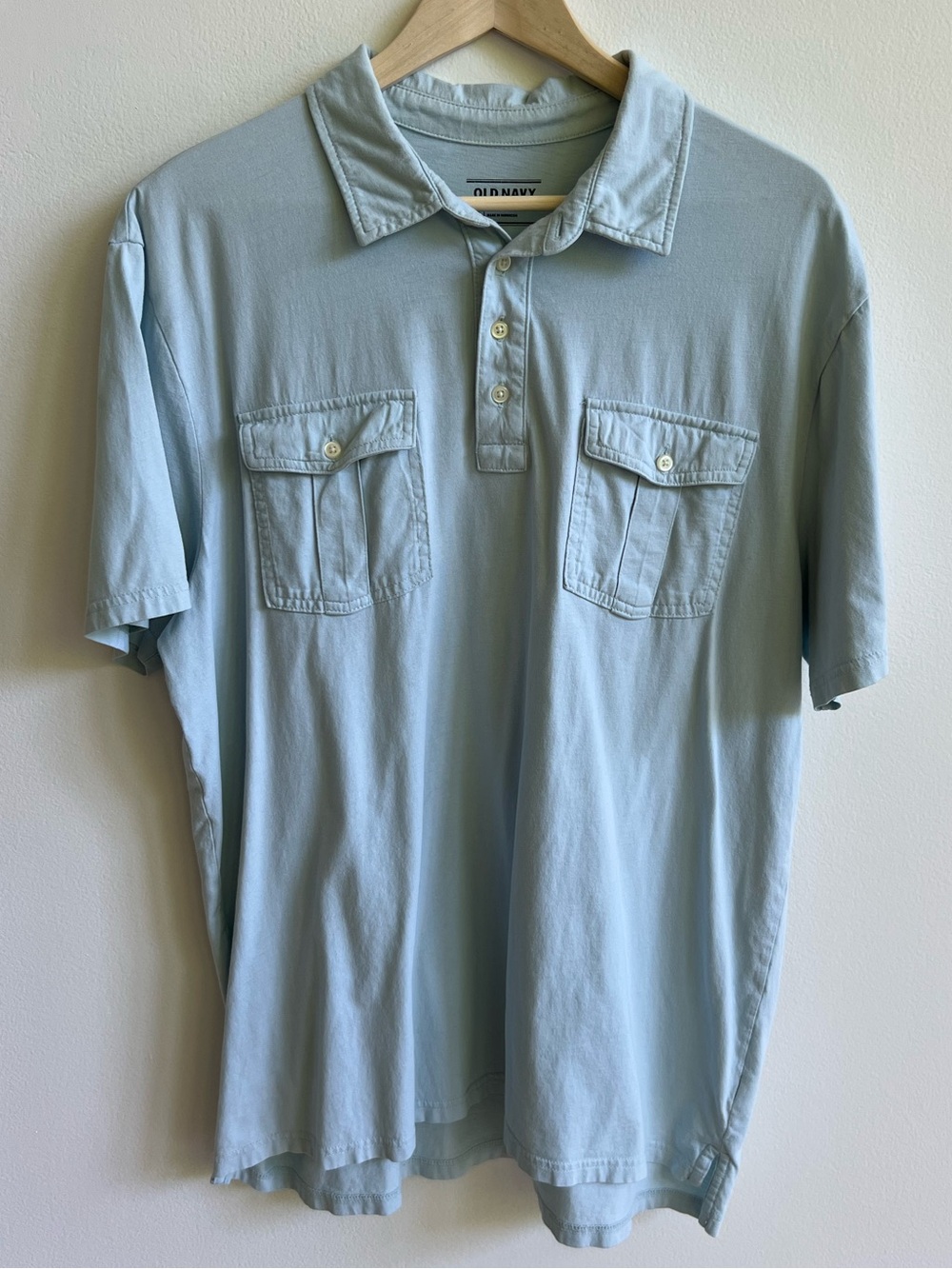 Old Navy Men's Size XL Distressed Washed Pale Blue Short Sleeve Polo Shirt